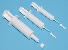 Polyethylene Syringe - Image 3